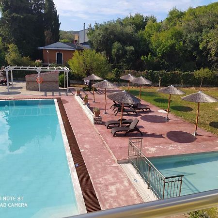 Frosini Gardens Hotel Kasziópi Kültér fotó