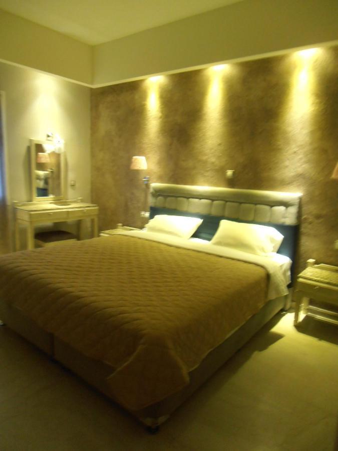 Frosini Gardens Hotel Kasziópi Kültér fotó