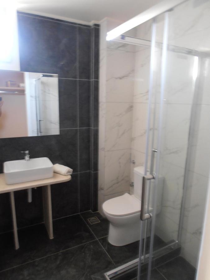 Frosini Gardens Hotel Kasziópi Kültér fotó