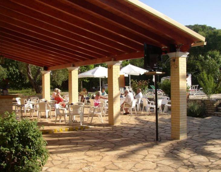 Frosini Gardens Hotel Kasziópi Kültér fotó